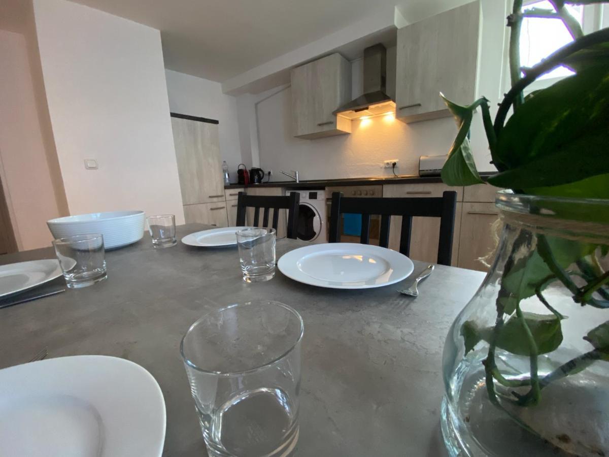 Schloss & Altstadt - Modern & Stylish Fuer 6 Kueche Apartment